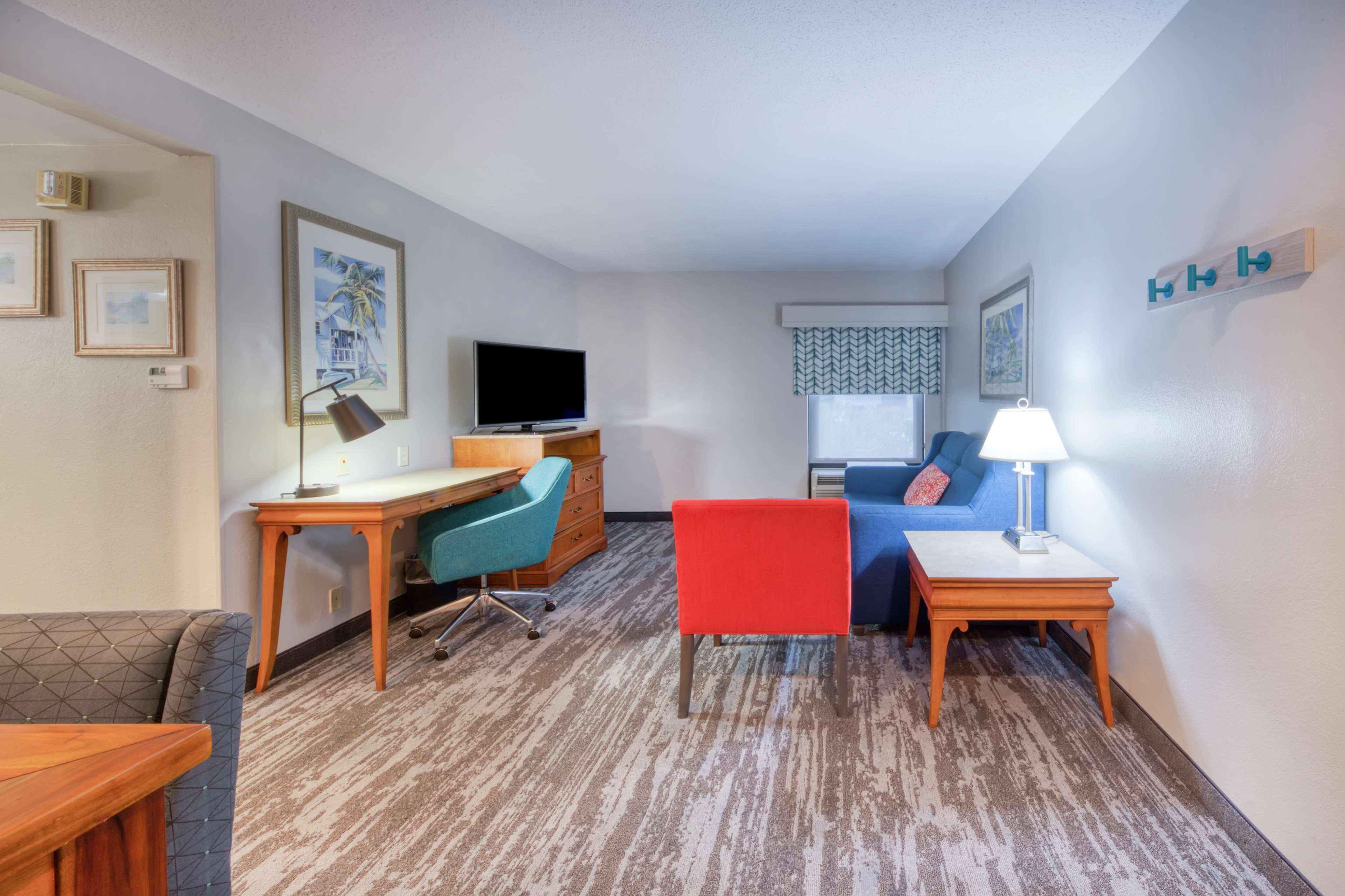 Hampton Inn & Suites Wilmington/Wrightsville Beach Экстерьер фото