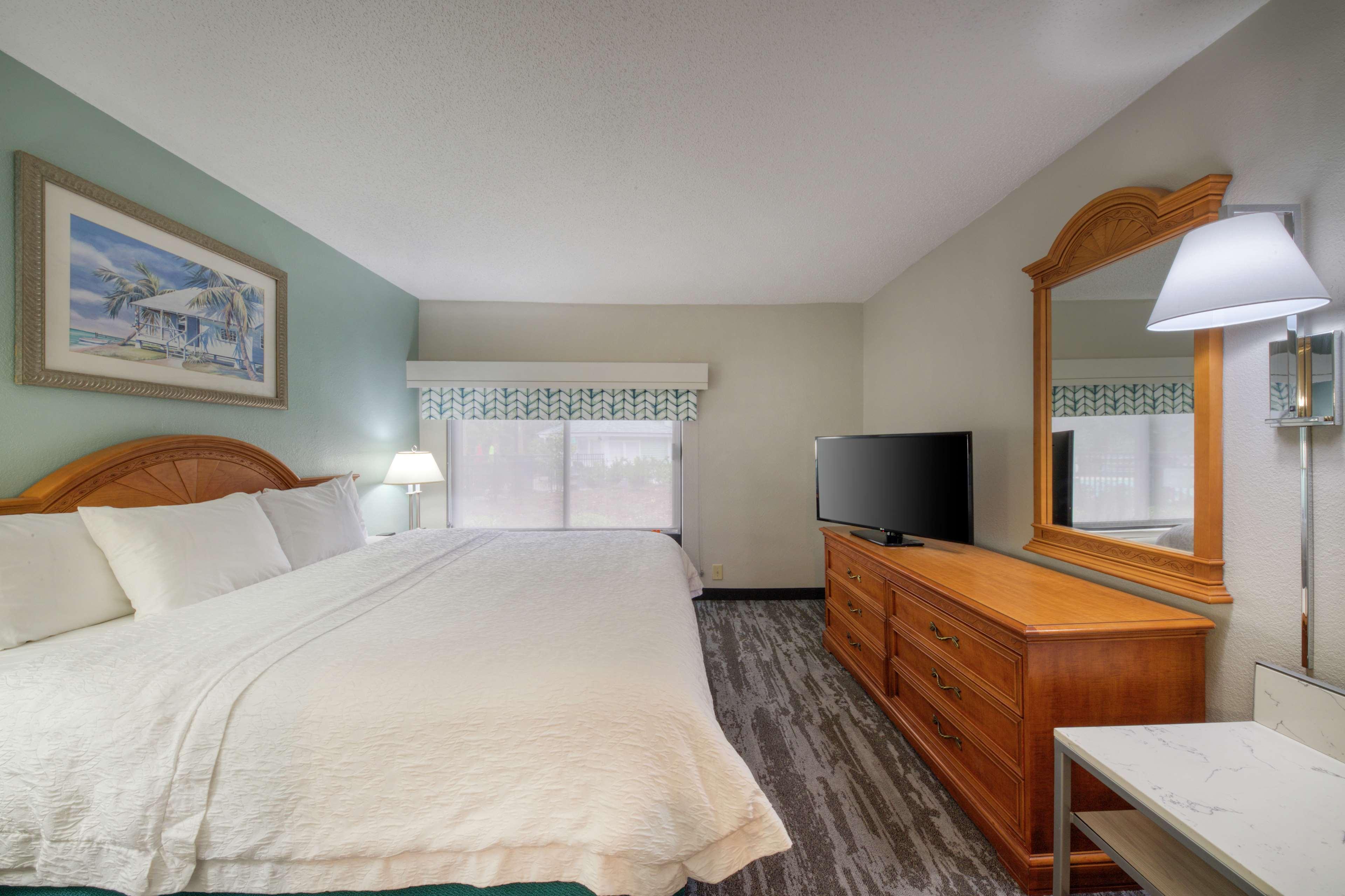 Hampton Inn & Suites Wilmington/Wrightsville Beach Экстерьер фото