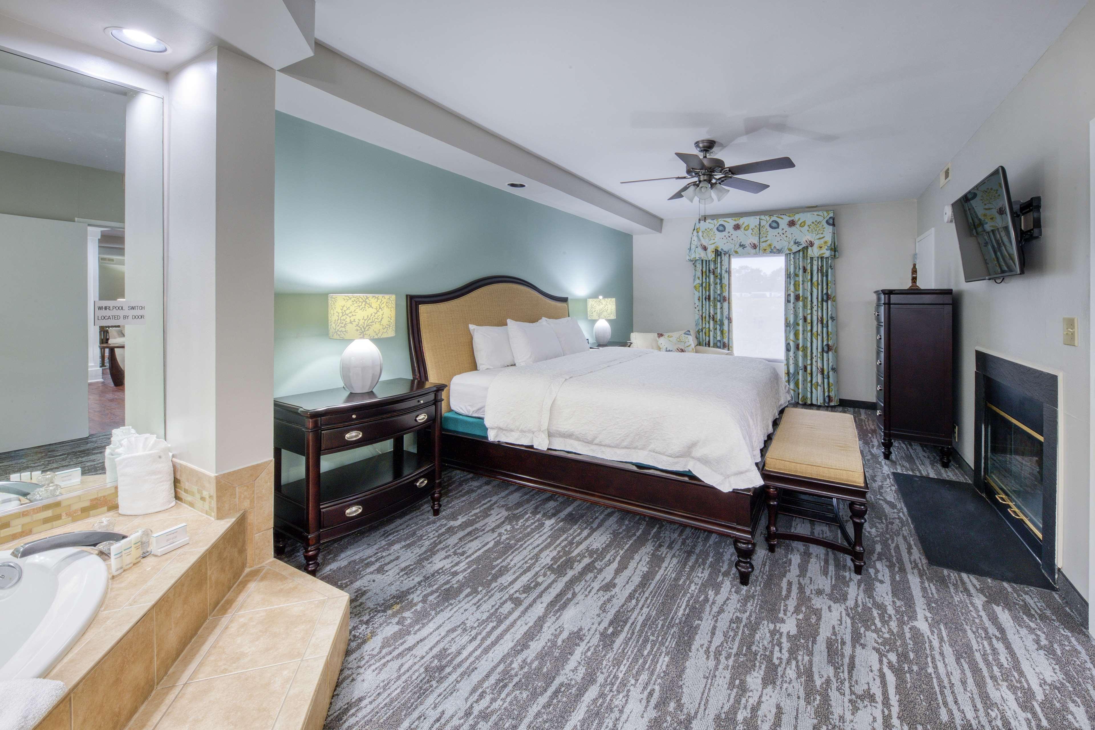Hampton Inn & Suites Wilmington/Wrightsville Beach Экстерьер фото