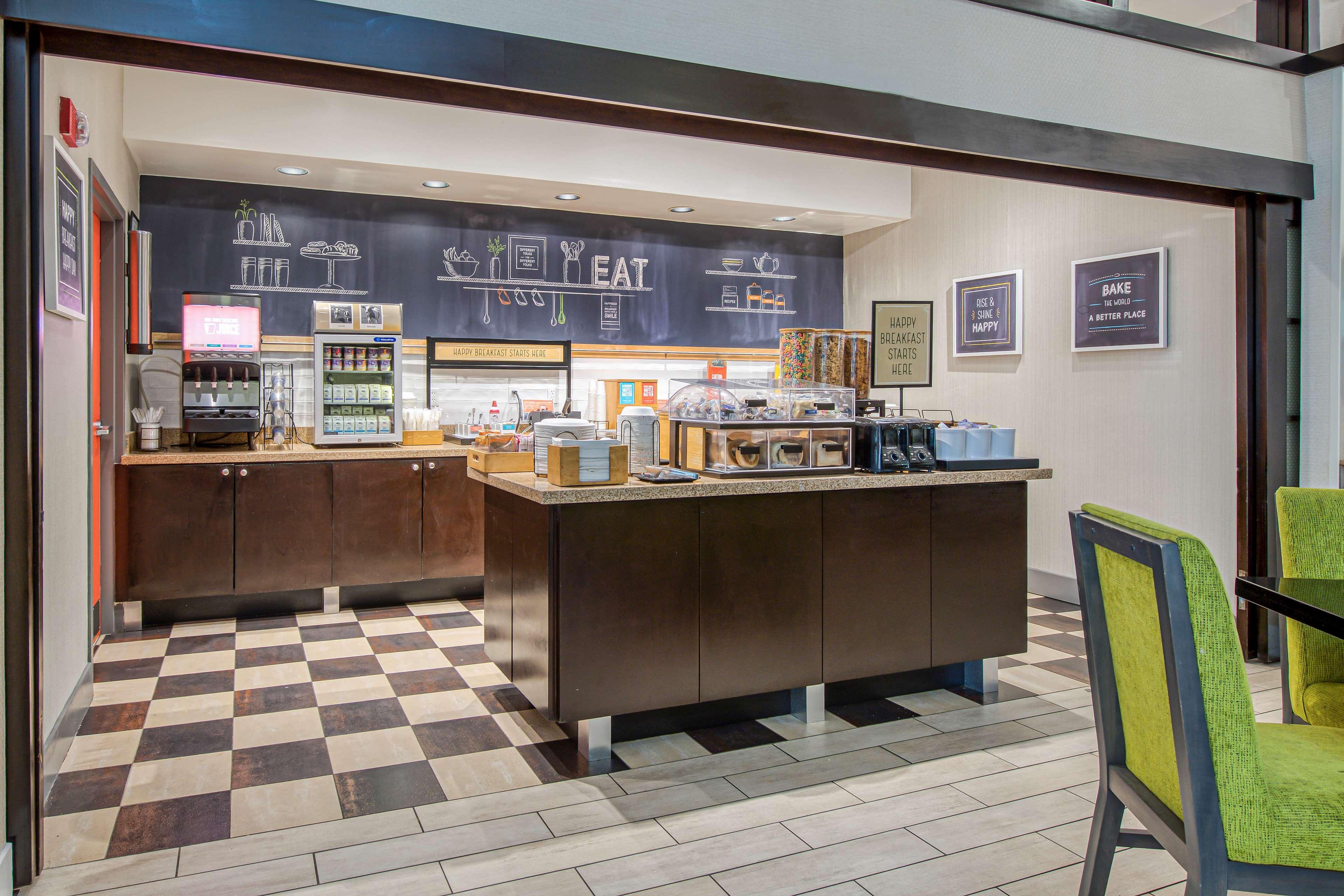 Hampton Inn & Suites Wilmington/Wrightsville Beach Экстерьер фото