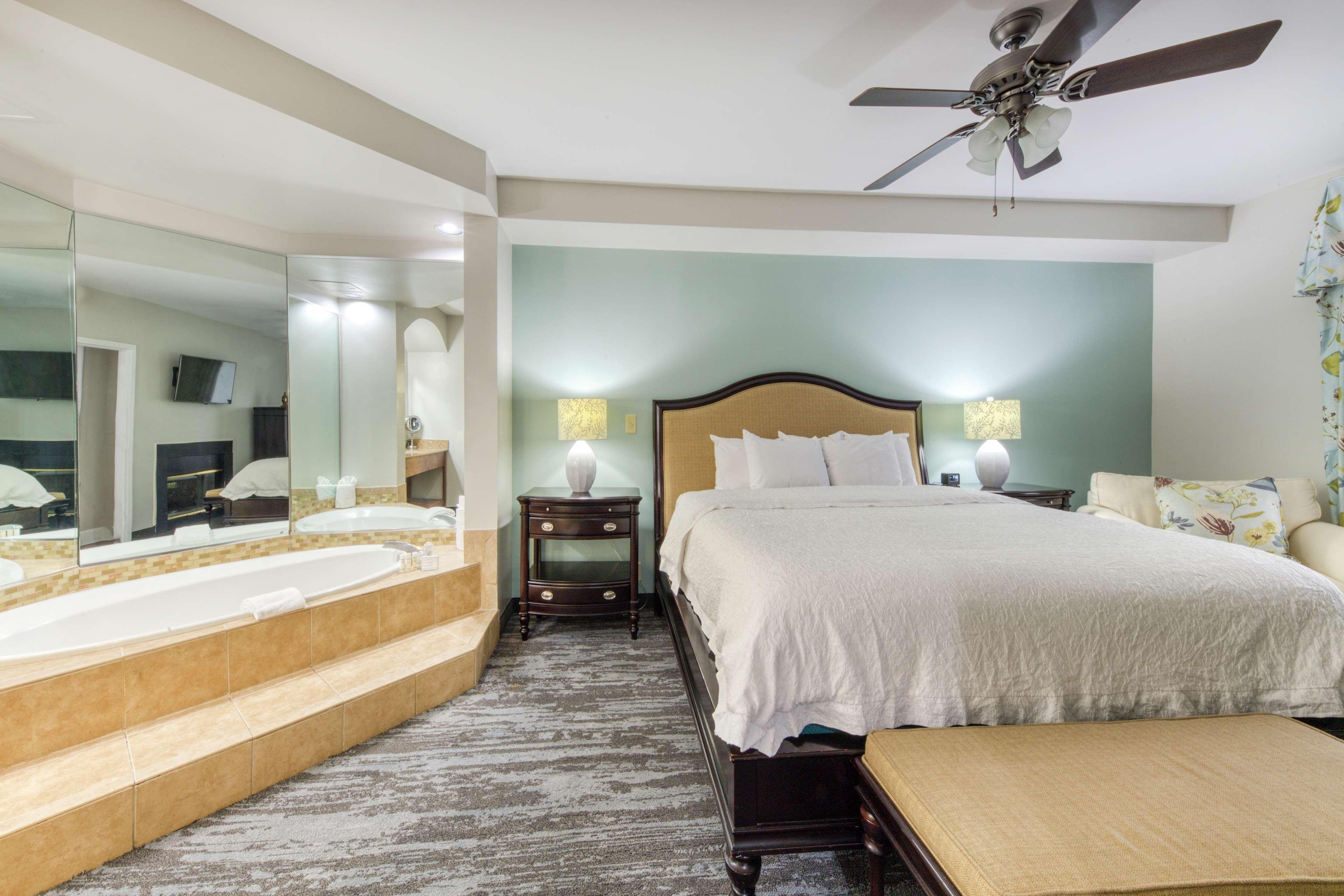 Hampton Inn & Suites Wilmington/Wrightsville Beach Экстерьер фото