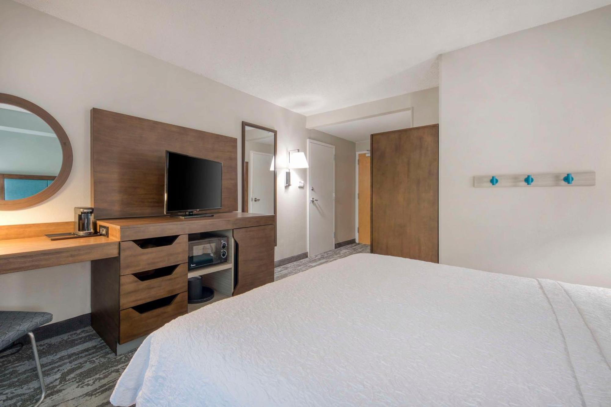 Hampton Inn & Suites Wilmington/Wrightsville Beach Экстерьер фото